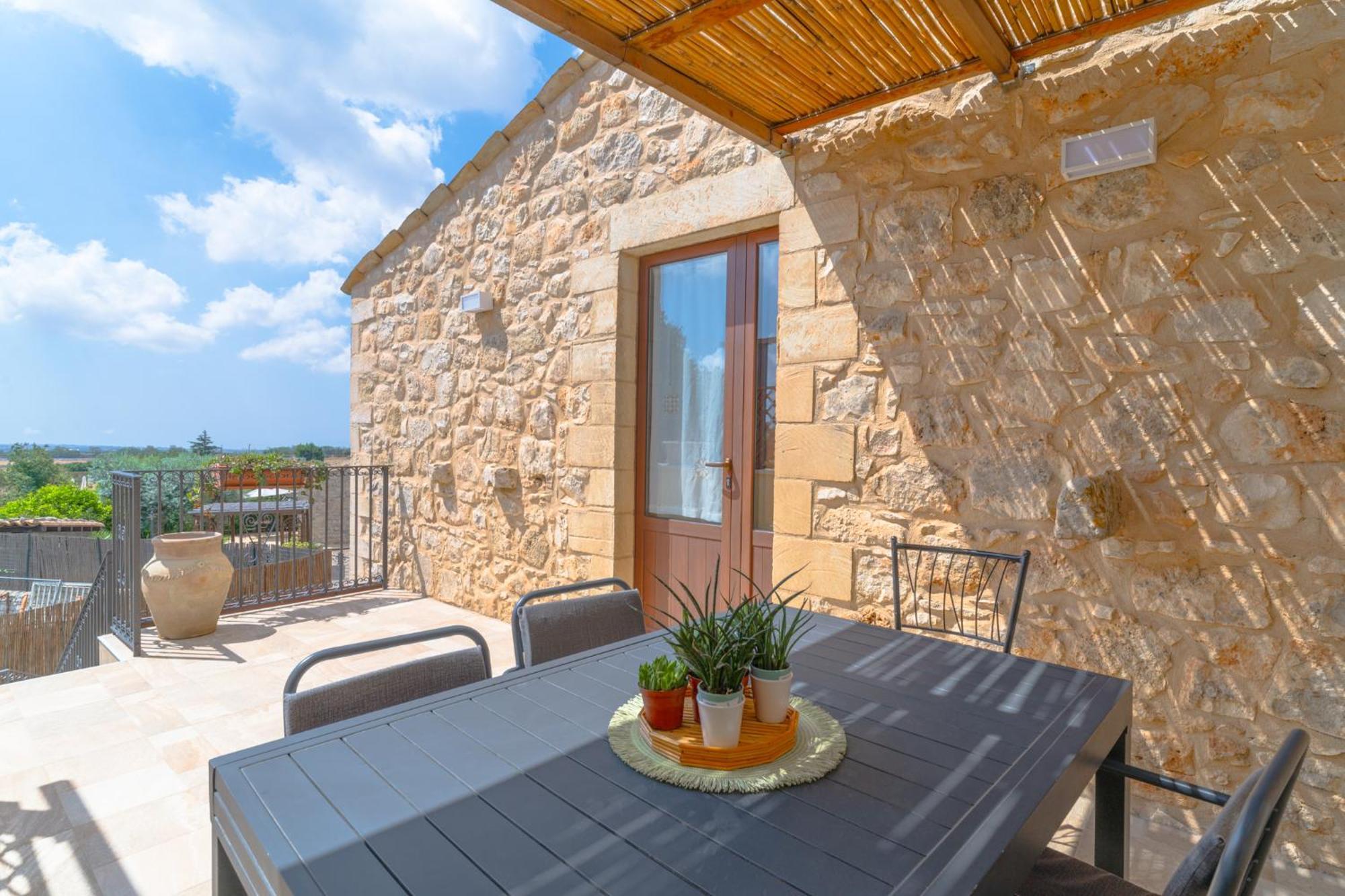 Bed and Breakfast Borgo Monachella Ragusa Habitación foto