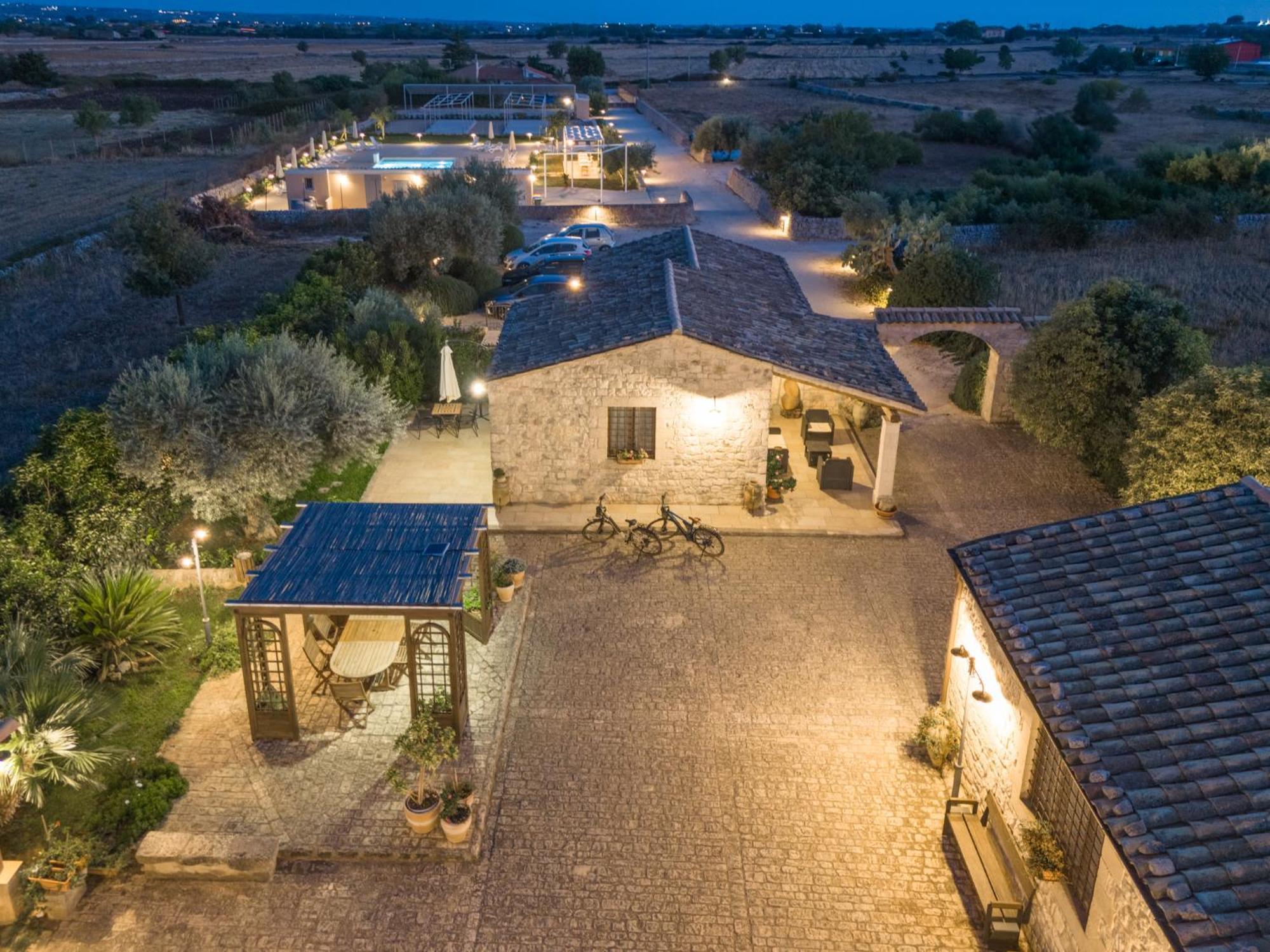 Bed and Breakfast Borgo Monachella Ragusa Exterior foto